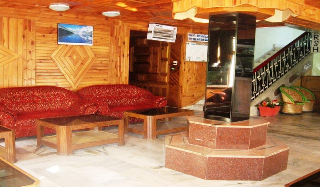 Hotel Arsh International Naini Tāl Exterior foto